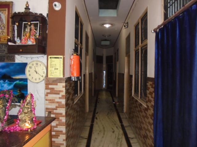 Krishnam Guest House Matura Exterior foto